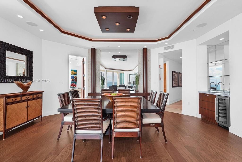 16047 Collins Ave, Unit 2904, Sunny Isles Beach, FL 33160 Photo