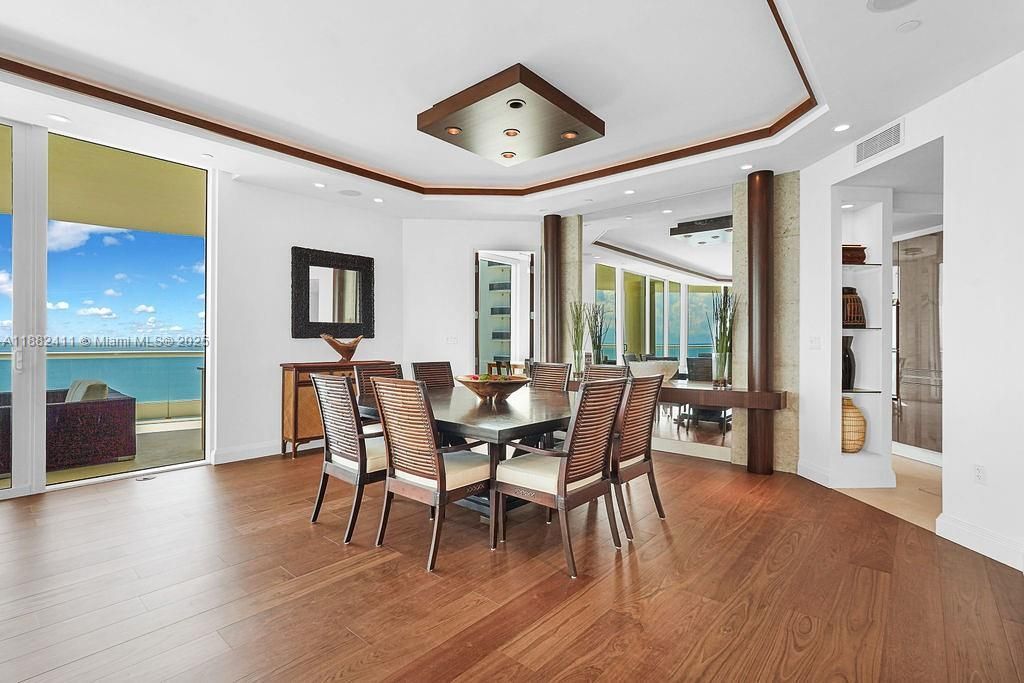 16047 Collins Ave, Unit 2904, Sunny Isles Beach, FL 33160 Photo