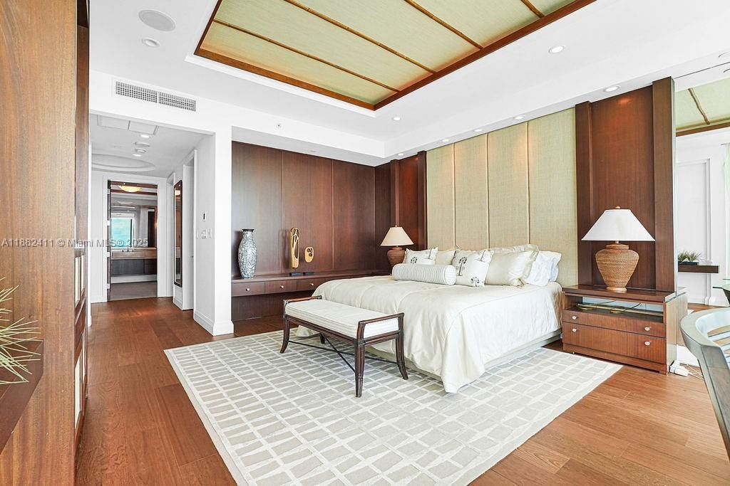 16047 Collins Ave, Unit 2904, Sunny Isles Beach, FL 33160 Photo