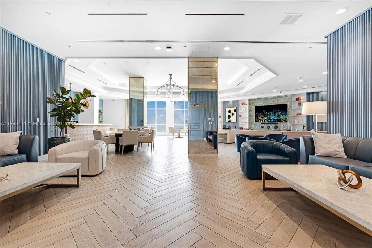 16047 Collins Ave, Unit 2904, Sunny Isles Beach, FL 33160 Photo