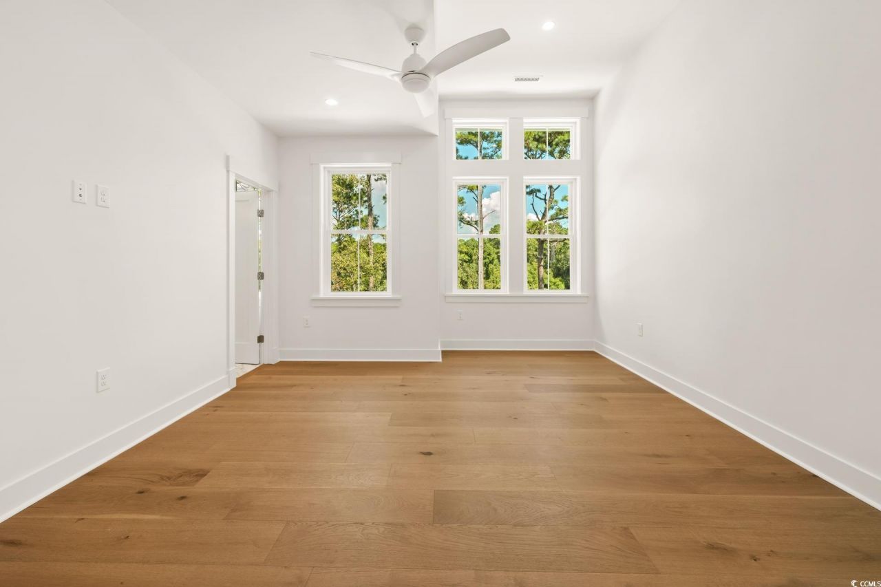 575 Collins Meadow Dr. Photo 24