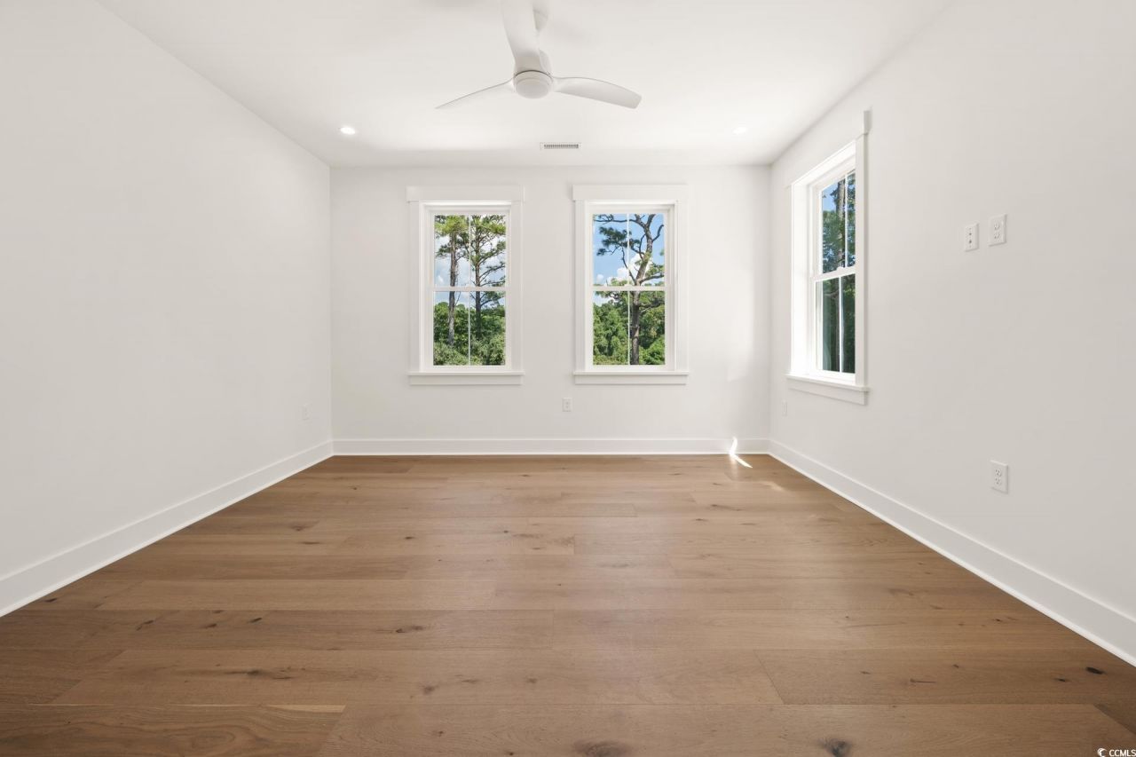 575 Collins Meadow Dr. Photo 26