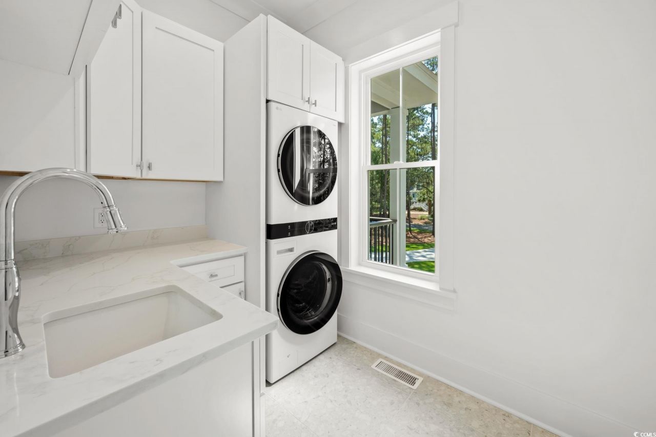 575 Collins Meadow Dr. Photo 30