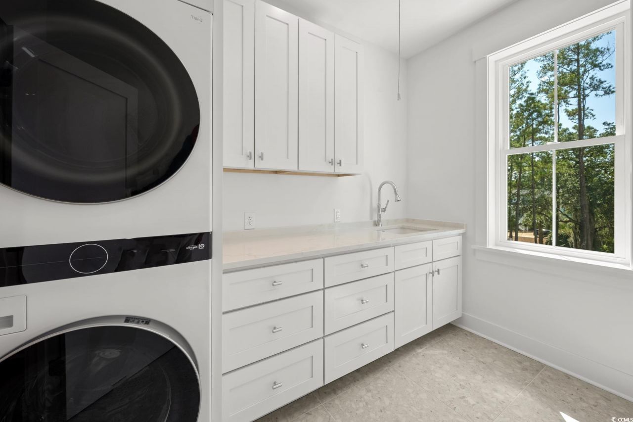 575 Collins Meadow Dr. Photo 31