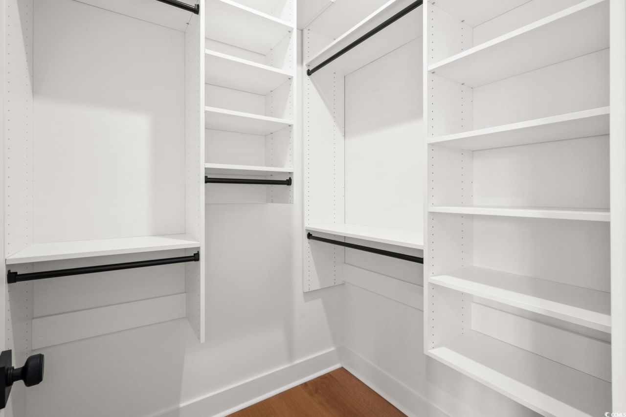 575 Collins Meadow Dr. Photo 32