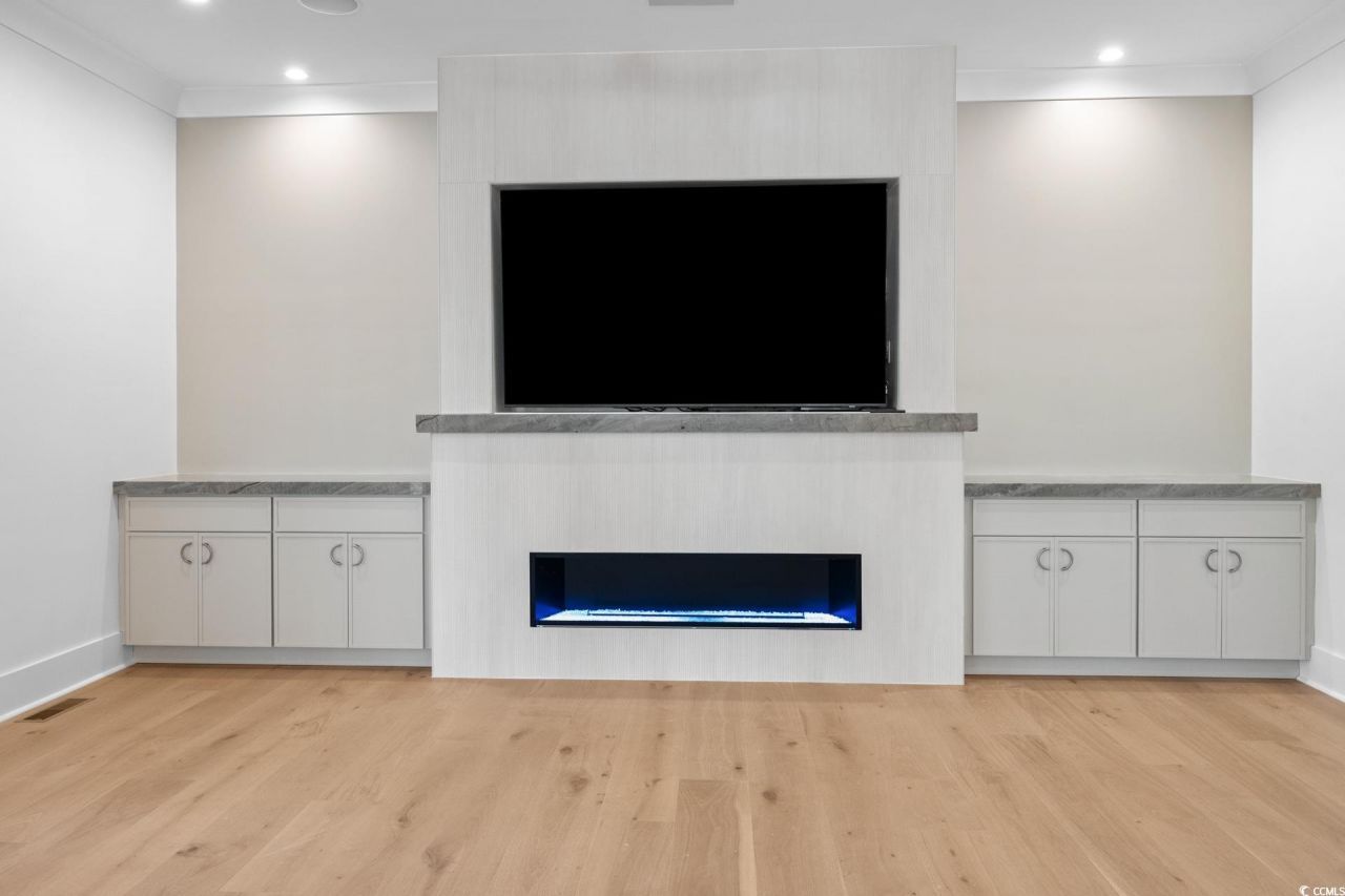 575 Collins Meadow Dr. Photo 7