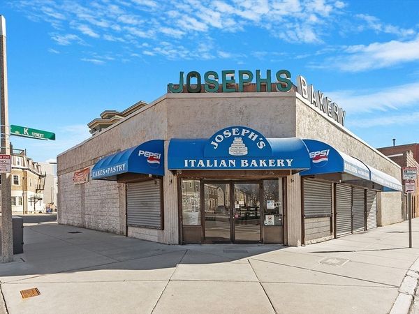 258-270 K Street, Boston, MA 02127