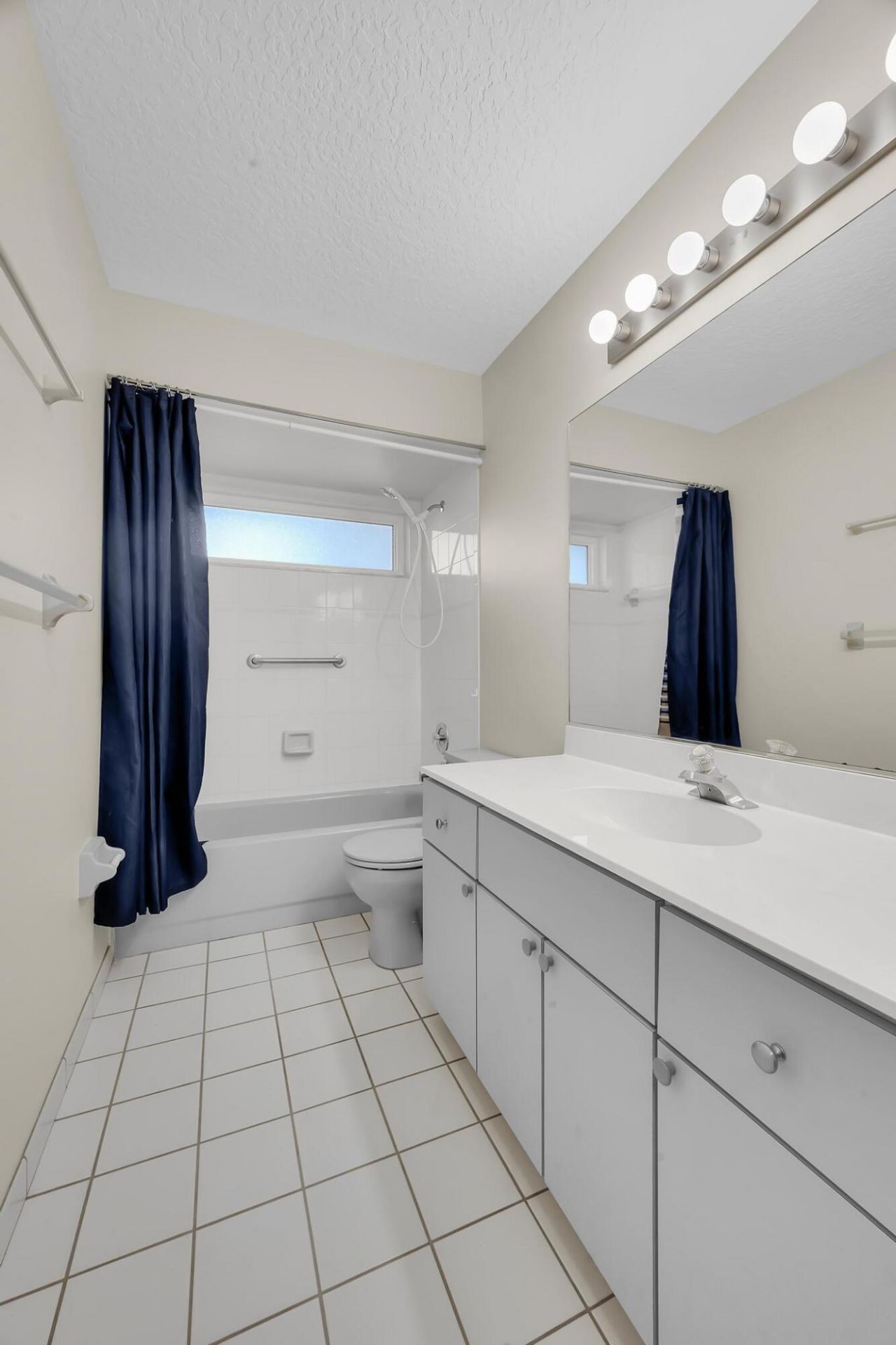 8330 Hidden Pines Road, Fort Pierce, FL 34945 Photo