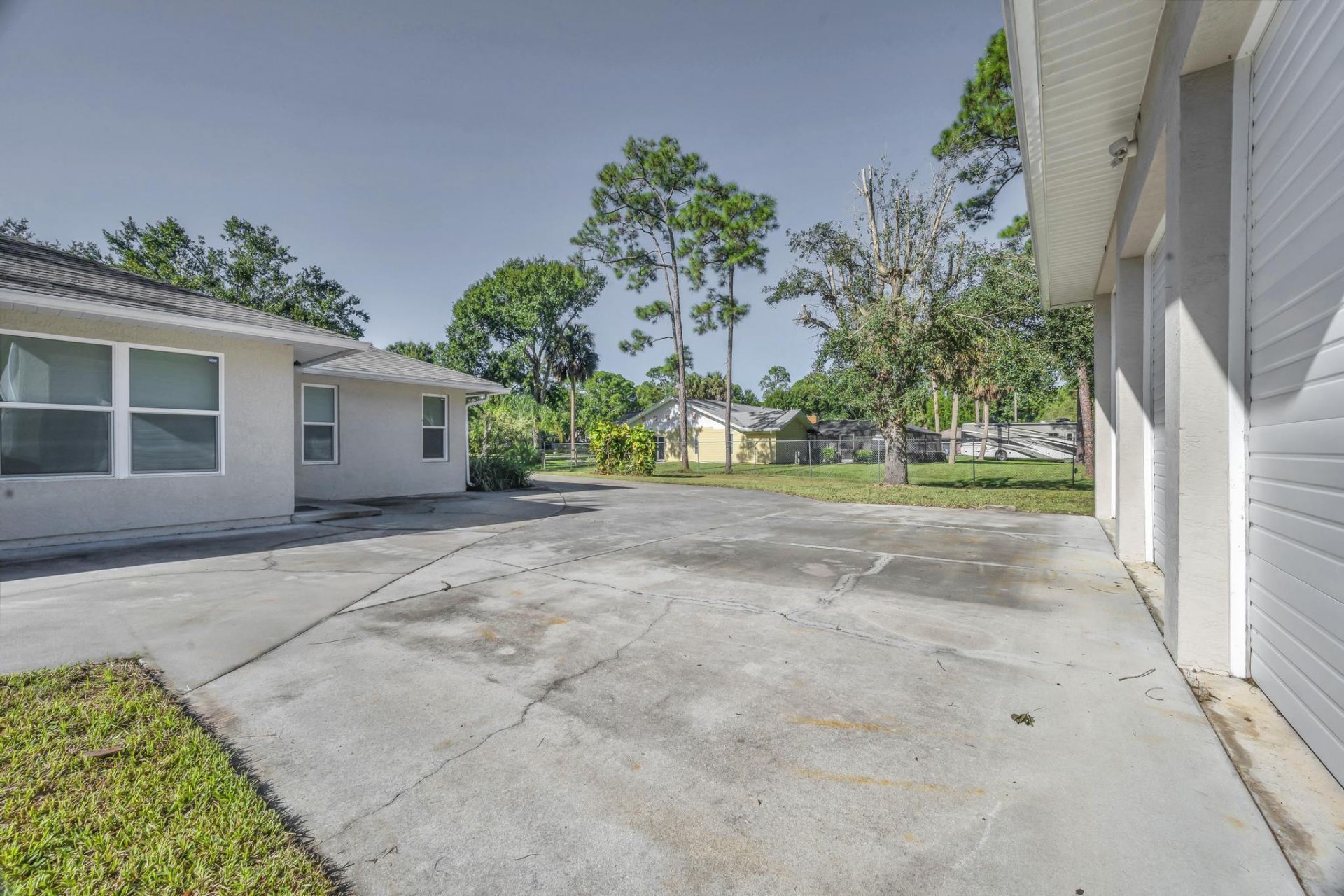 8330 Hidden Pines Road, Fort Pierce, FL 34945 Photo