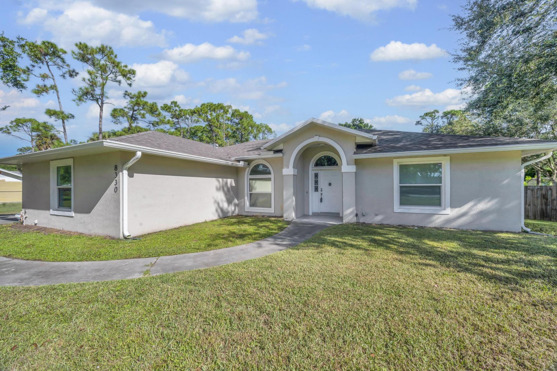 8330 Hidden Pines Road, Fort Pierce, FL 34945 Photo
