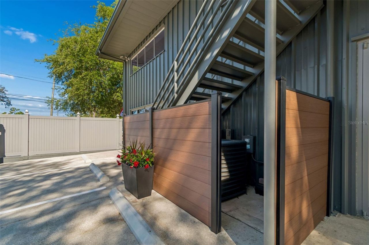 1453 S Martin Luther King Jr Avenue, Clearwater, FL 33756 Photo