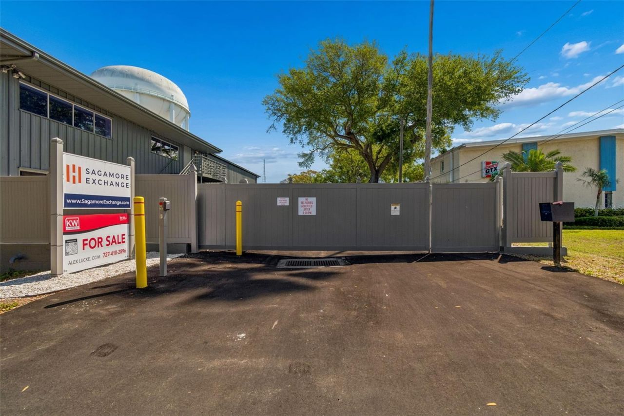 1453 S Martin Luther King Jr Avenue, Clearwater, FL 33756 Photo