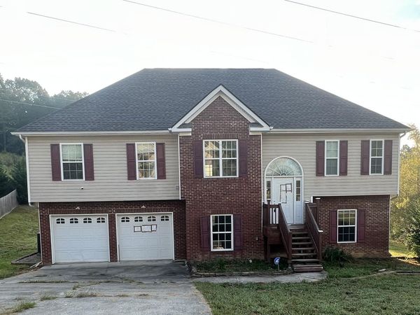 7637 Passport Drive, Ooltewah, TN 37363