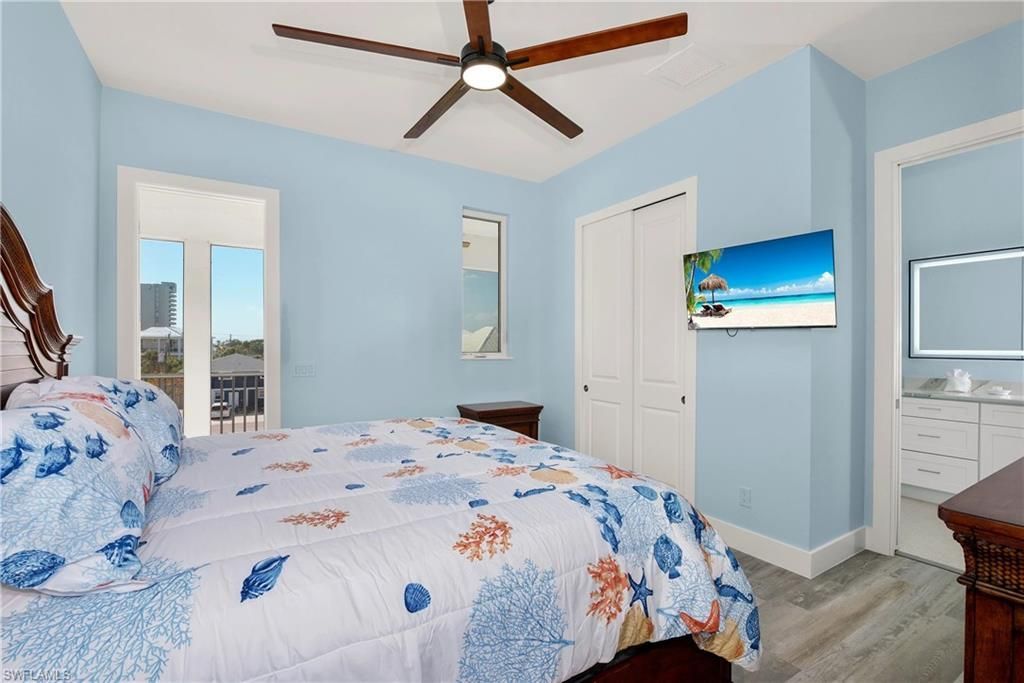 151 Chapel St, Fort Myers Beach, FL 33931 Photo
