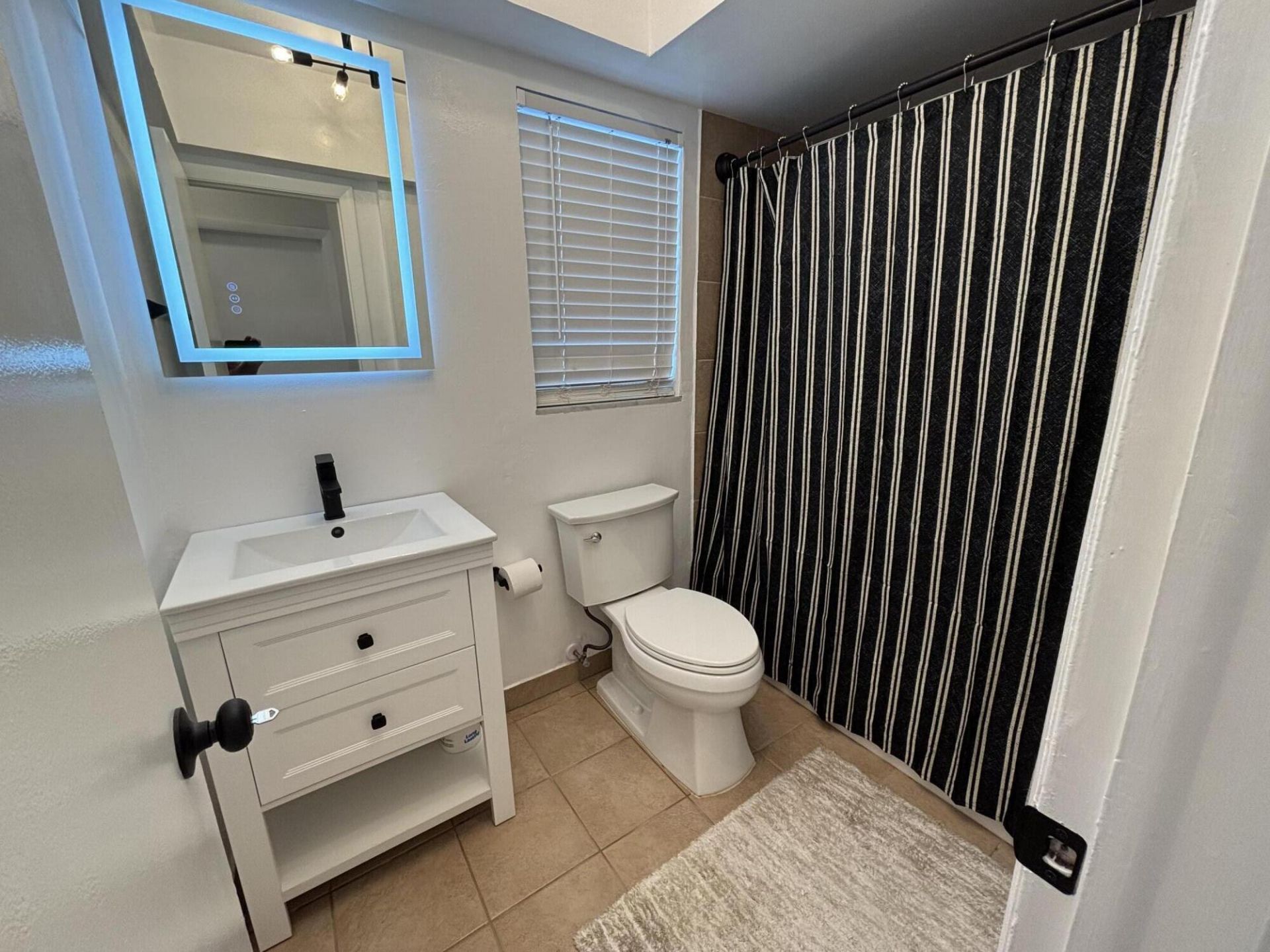 1112 Lake Terrace, Unit 207, Boynton Beach, FL 33426 Photo