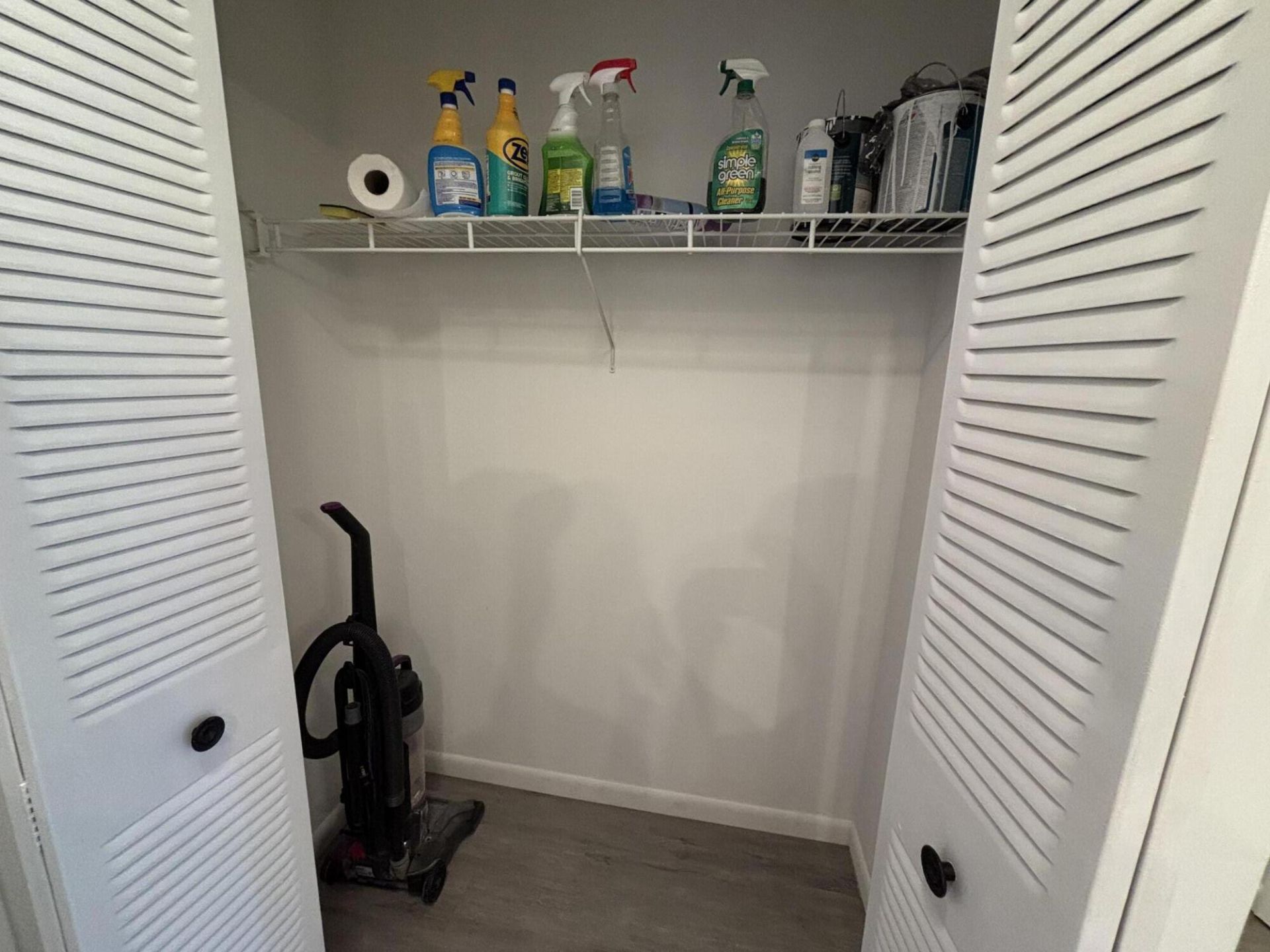 1112 Lake Terrace, Unit 207, Boynton Beach, FL 33426 Photo