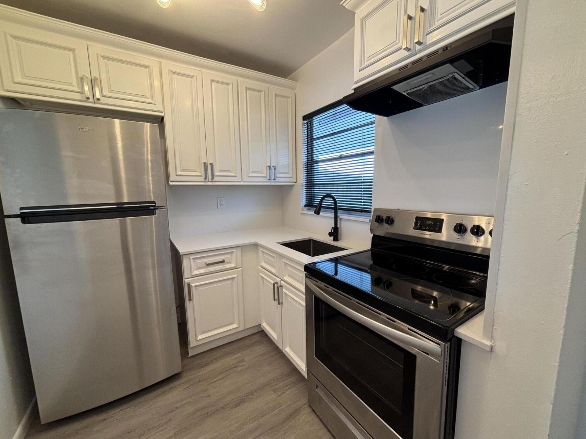 1112 Lake Terrace, Unit 207, Boynton Beach, FL 33426 Photo