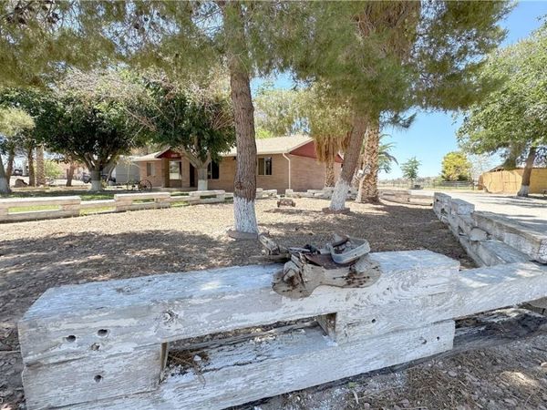 2025 Whipple Avenue, Logandale, NV 89021