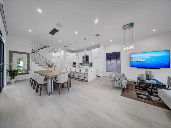 4757 NW 85th Ave, Doral, FL 33166