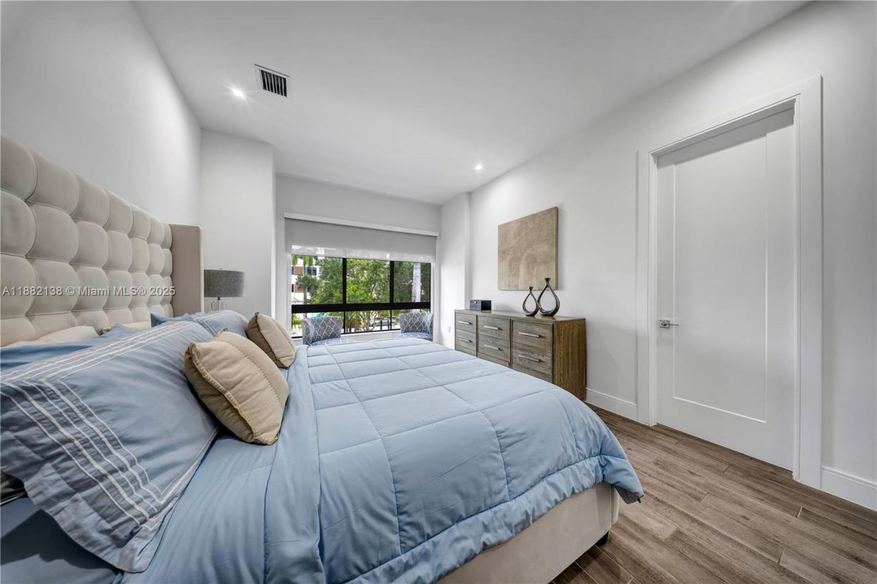 4757 NW 85th Ave, Doral, FL 33166 Photo