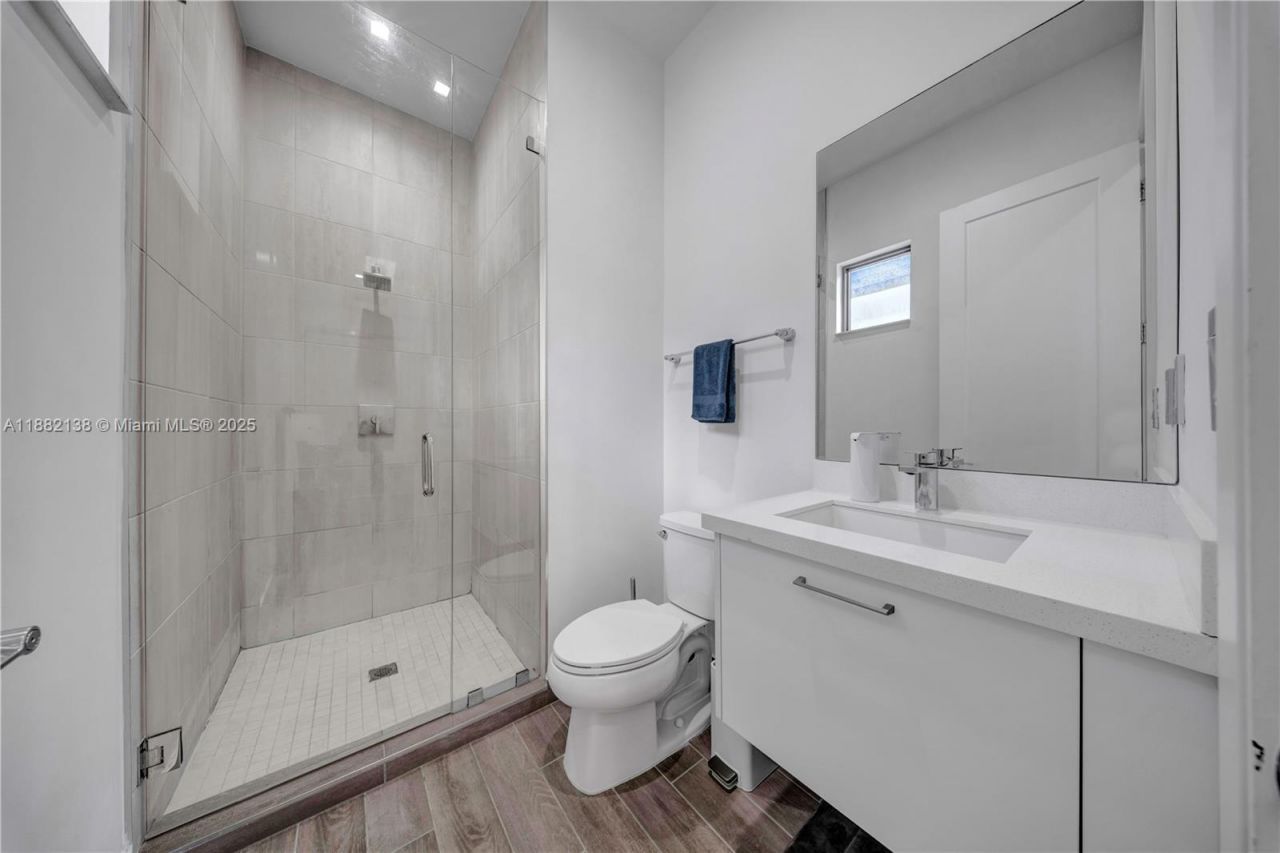 4757 NW 85th Ave, Doral, FL 33166 Photo