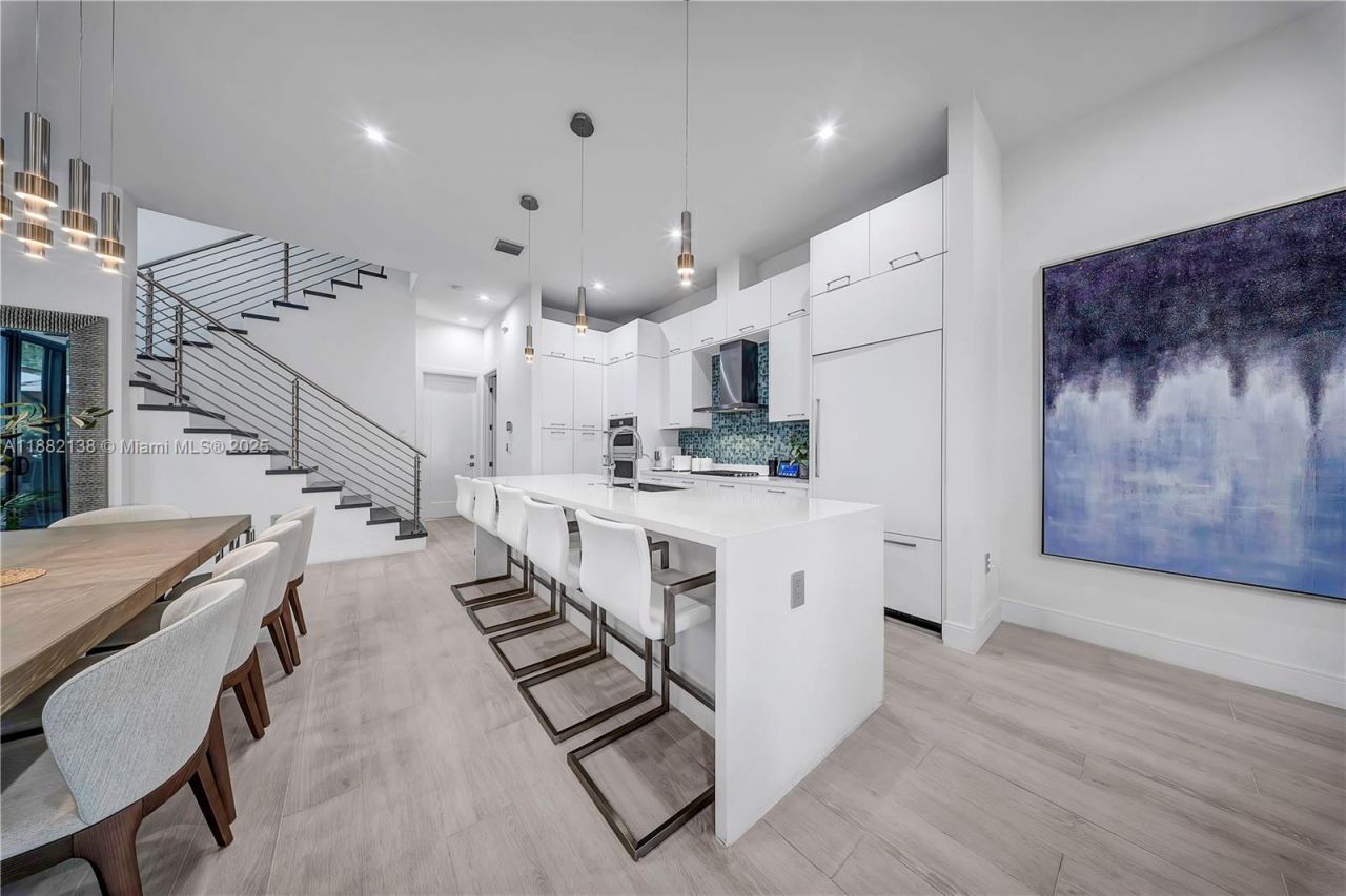 4757 NW 85th Ave, Doral, FL 33166 Photo