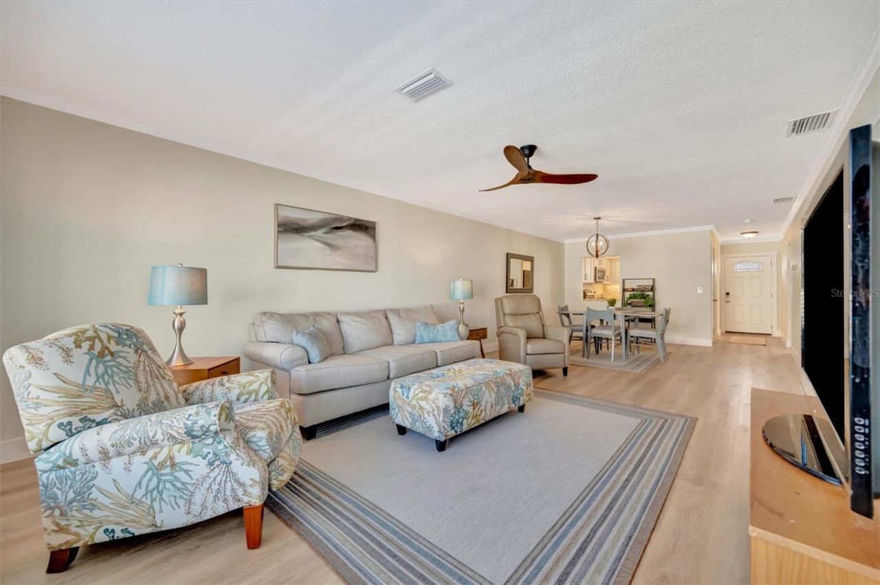 9718 Hernando Court, Bradenton, FL 34210 Photo