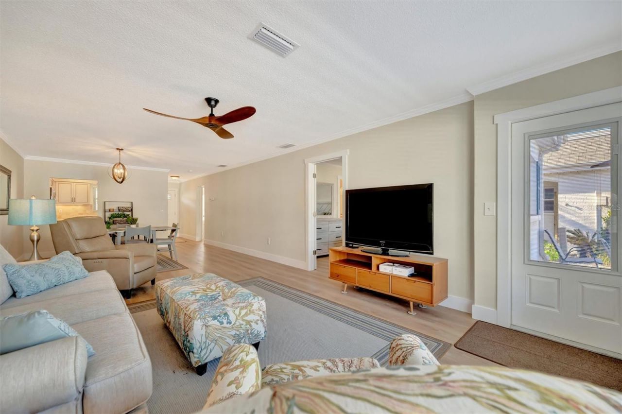 9718 Hernando Court, Bradenton, FL 34210 Photo