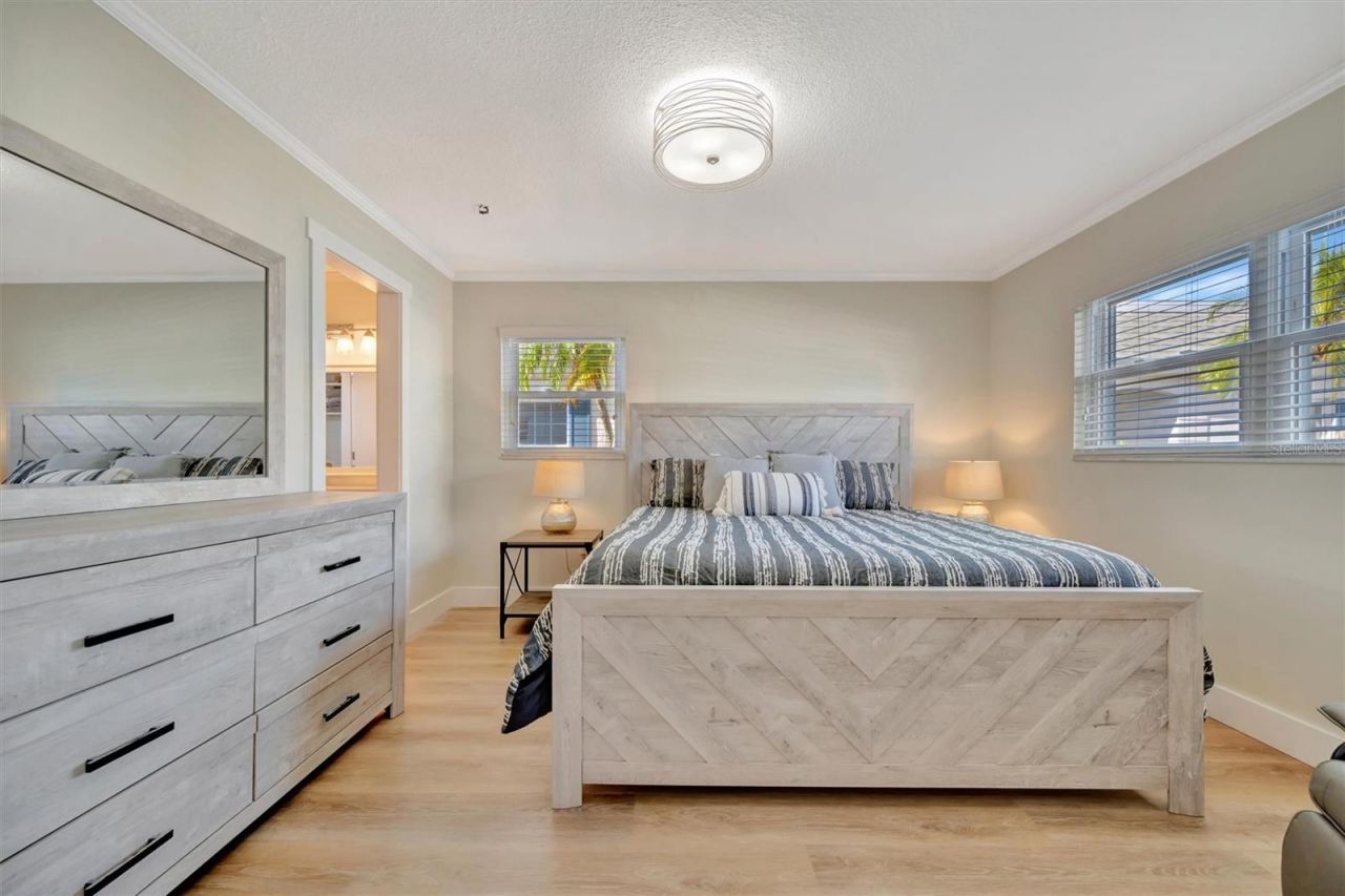 9718 Hernando Court, Bradenton, FL 34210 Photo