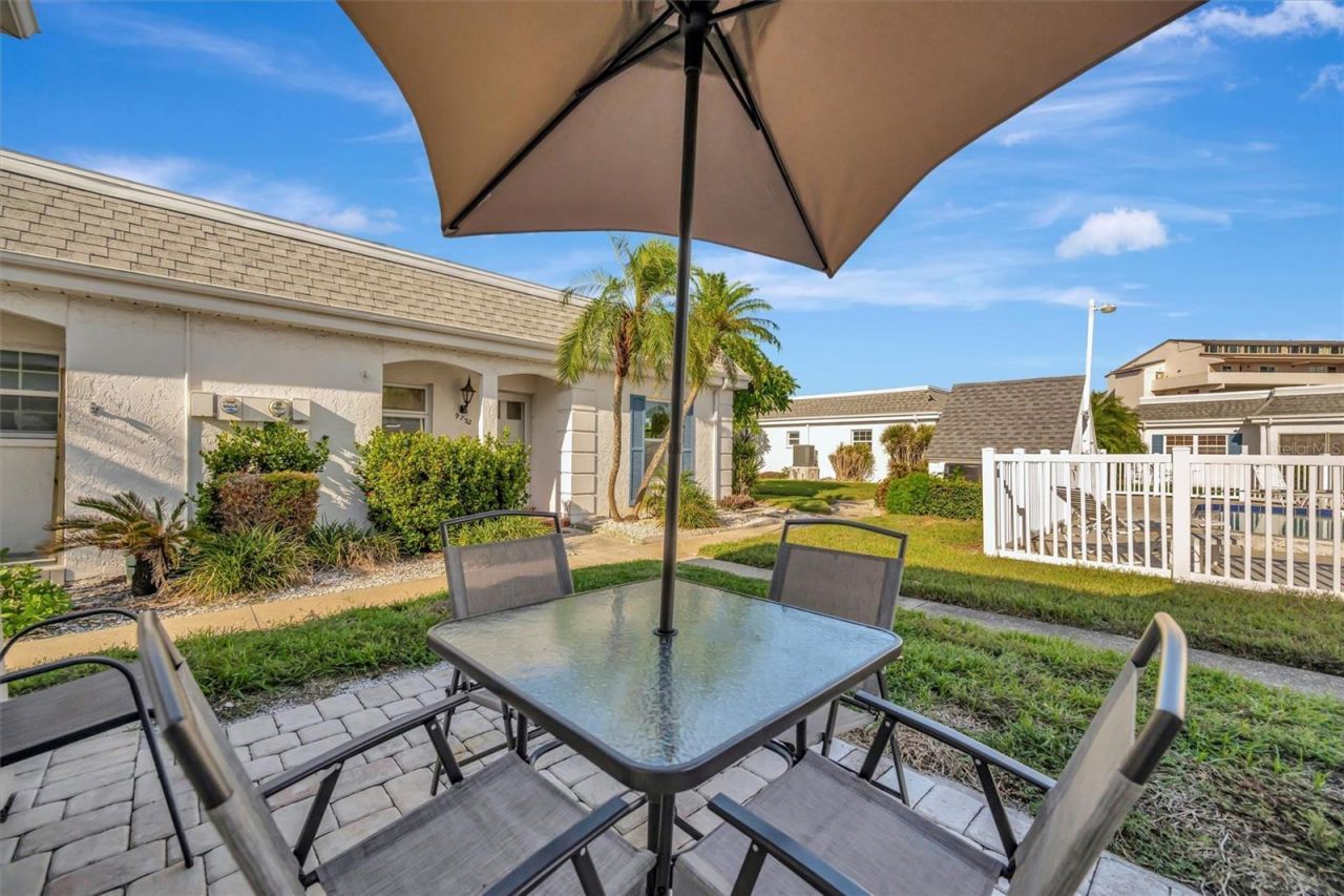 9718 Hernando Court, Bradenton, FL 34210 Photo