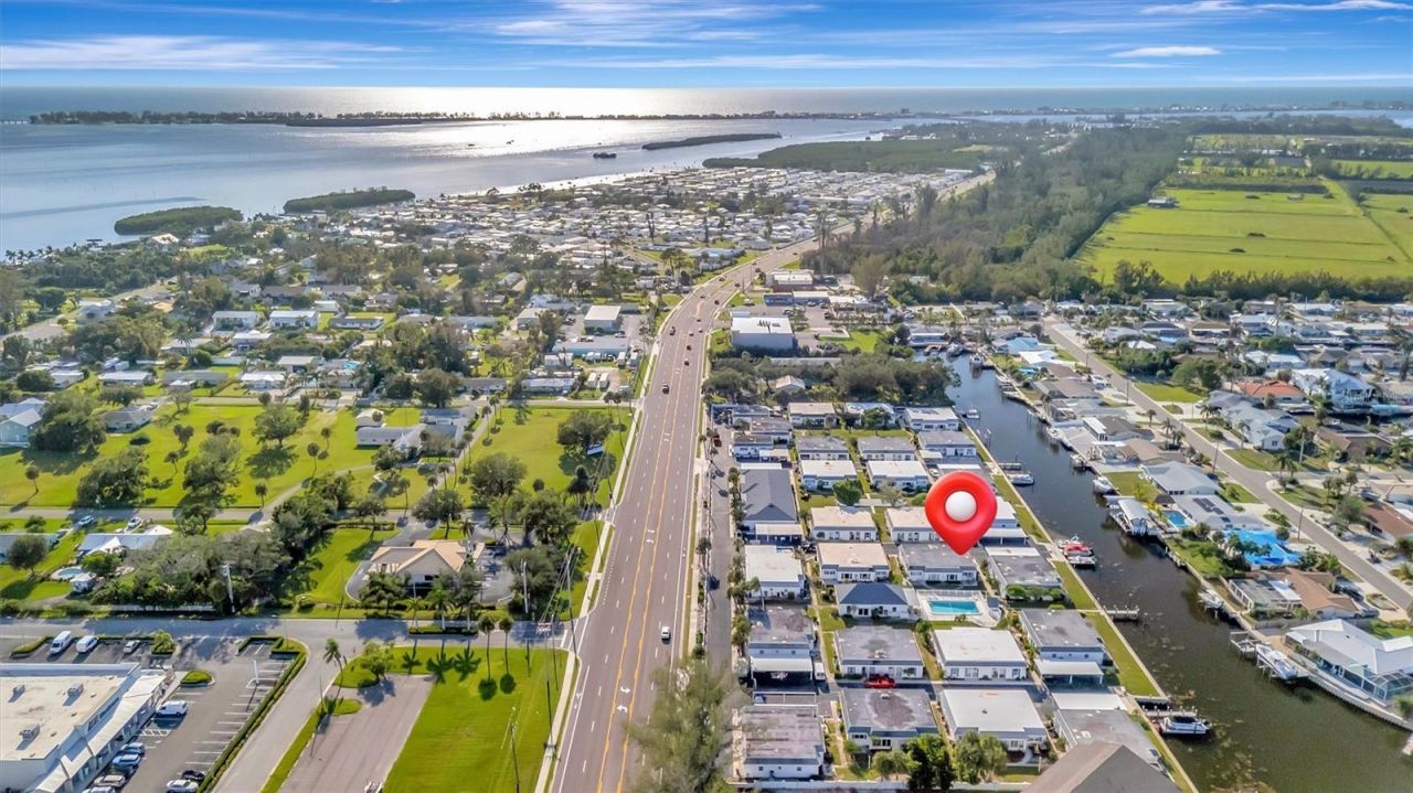 9718 Hernando Court, Bradenton, FL 34210 Photo