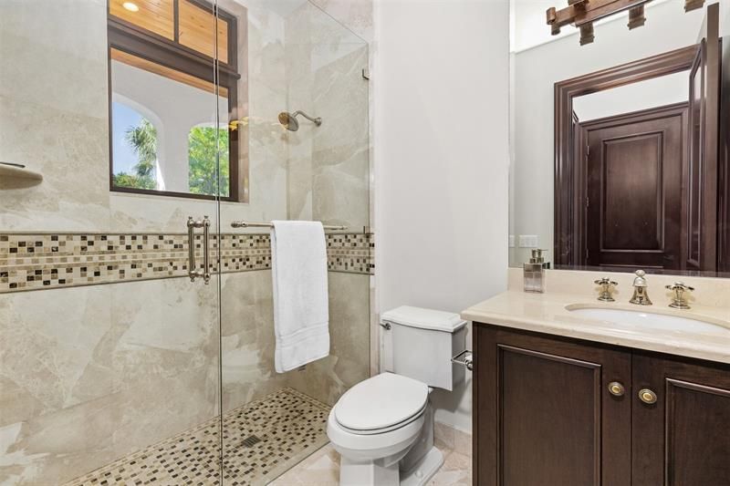 632 2nd Key Dr, Fort Lauderdale, FL 33304 Photo