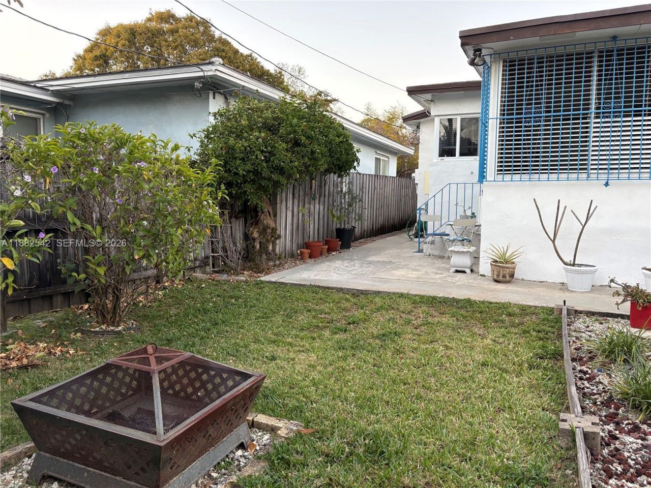 2270 SW 24th St, Miami, FL 33145 Photo