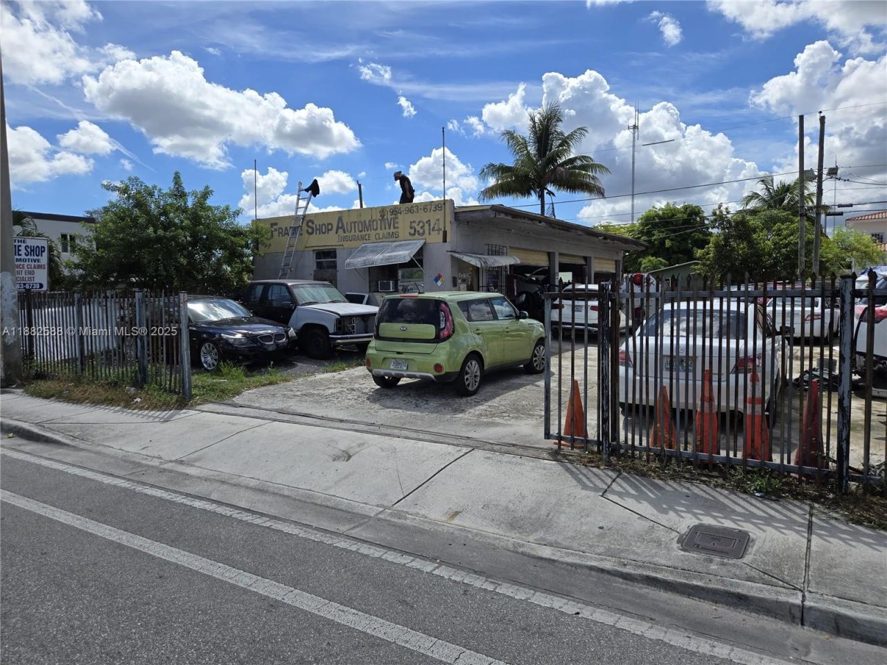5314 Pembroke Rd, West Park, FL 33021 Photo