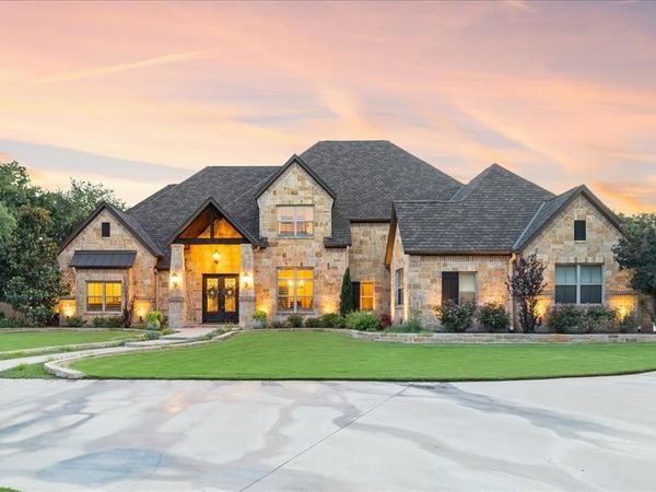 915 Timber Creek Drive, Stephenville, TX 76401