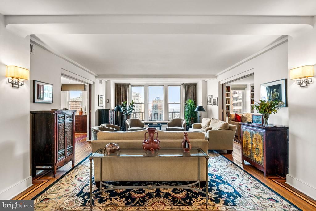 1901 Walnut Street, Unit 15D, Philadelphia, PA 19103 Main Photo