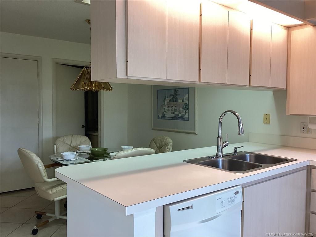 2460 Danbury Lane Sw, Palm City, FL 34990 Photo