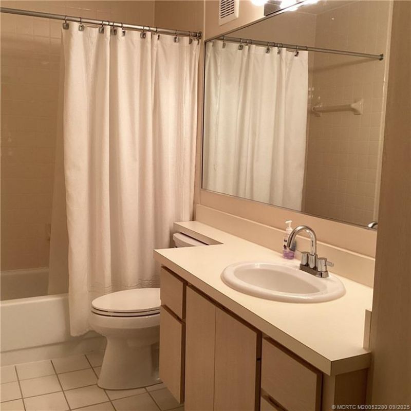 2460 Danbury Lane Sw, Palm City, FL 34990 Photo