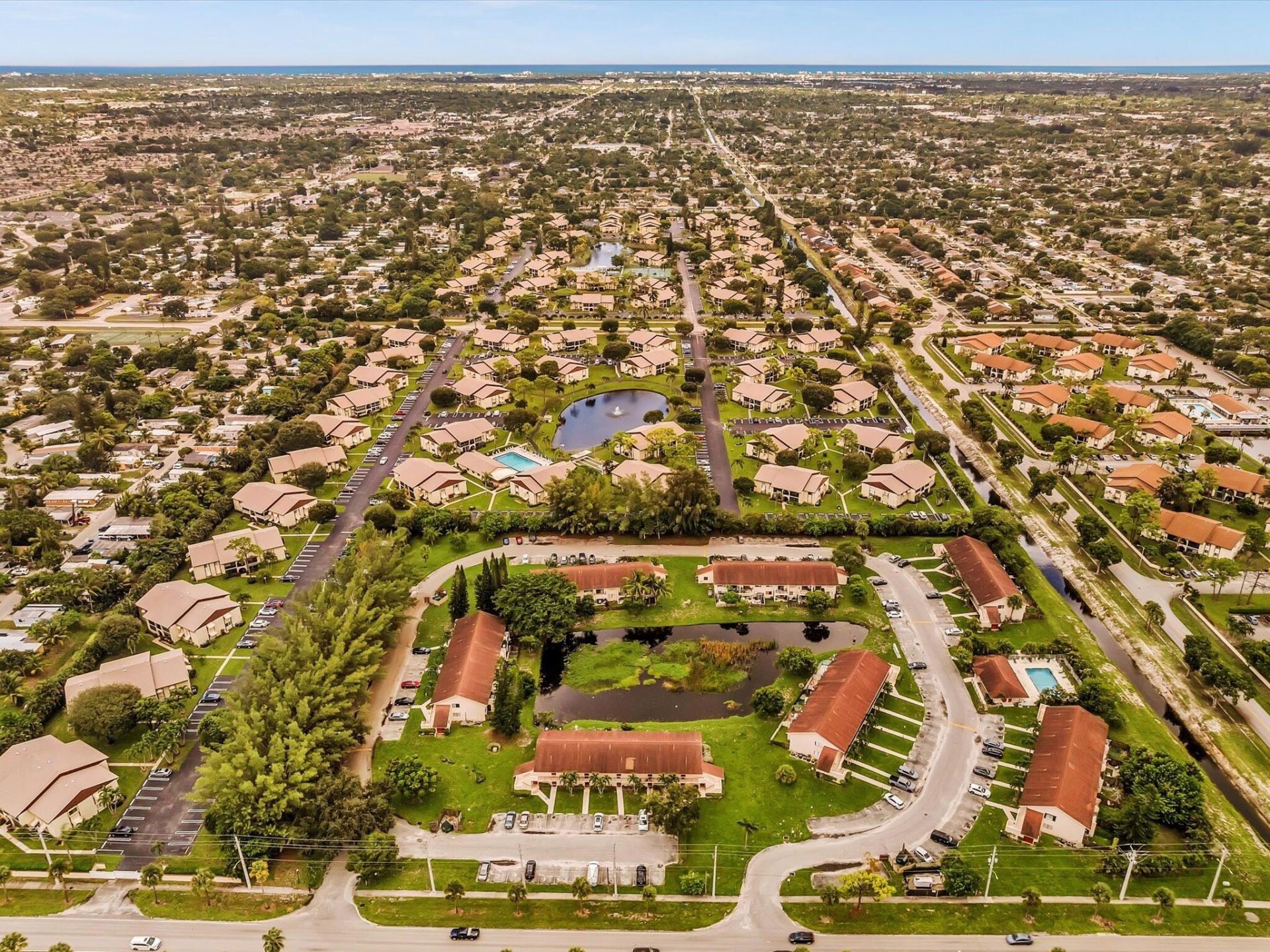 342 Pine Ridge Circle, Unit D-2, Greenacres, FL 33463 Photo
