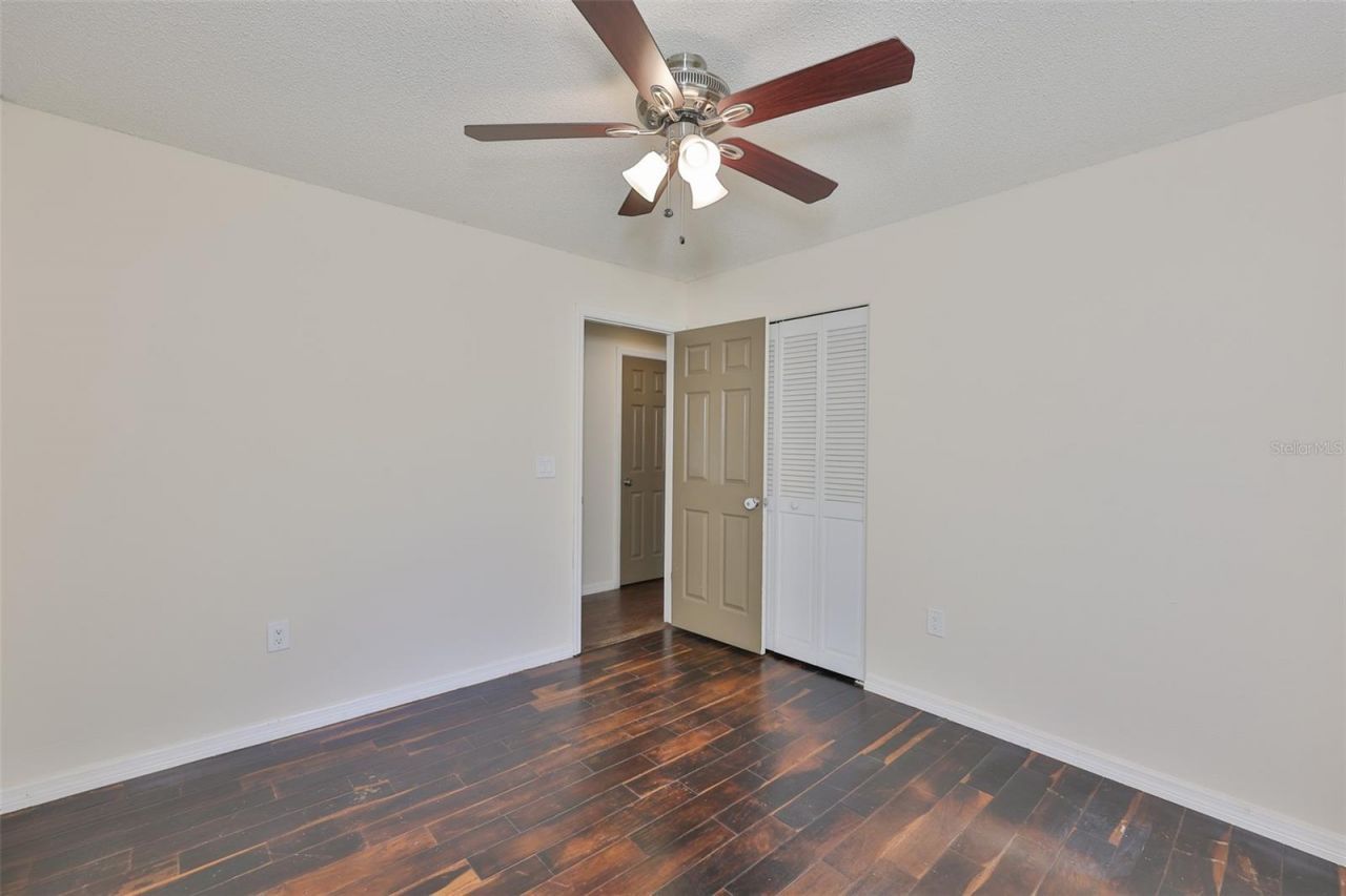 1219 70th Drive E, Sarasota, FL 34243 Photo