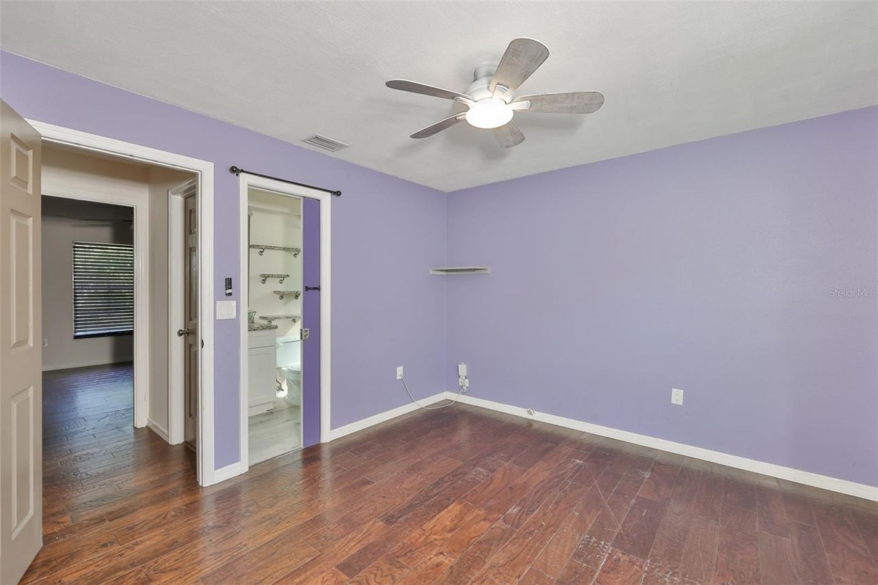 1219 70th Drive E, Sarasota, FL 34243 Photo