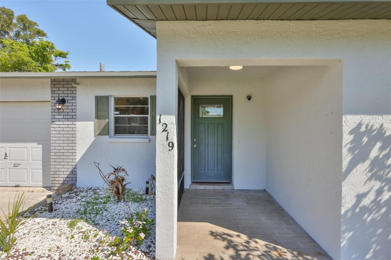 1219 70th Drive E, Sarasota, FL 34243 Photo