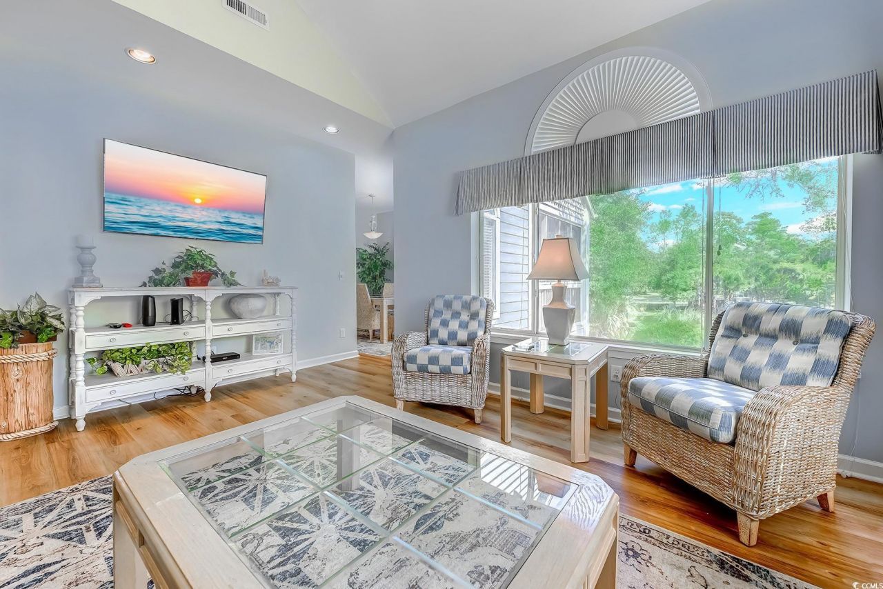 104 High Circle Photo 4