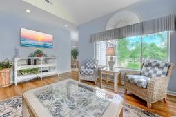 104 High Circle photo 4