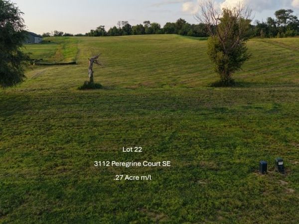 3112 Peregrine Court SE, Cedar Rapids, IA 52403