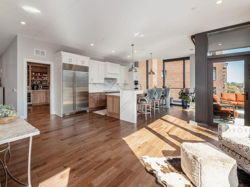 225 John H McConnell Boulevard, Unit 407, Columbus, OH 43215 Photo 10