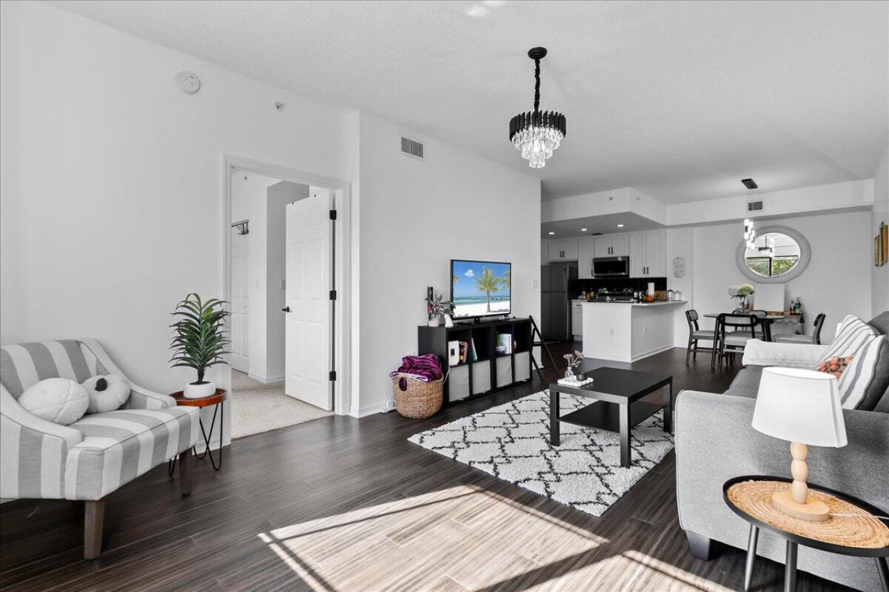 2808 Amalei Drive, Unit 202, Palm Beach Gardens, FL 33410 Photo