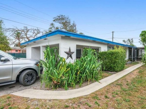 431 SW 1st Avenue, Boynton Beach, FL 33435