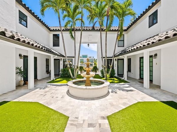 1524 SE 12TH ST, Unit 5, Fort Lauderdale, FL 33316