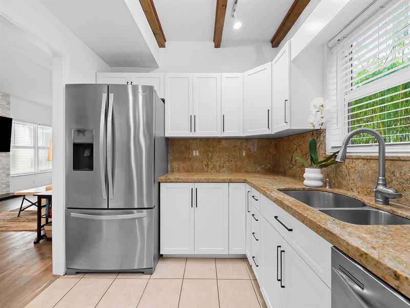 1524 SE 12th Street, Unit 5, Fort Lauderdale, FL 33316 Photo